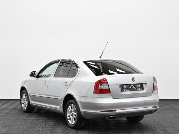 Skoda Octavia II (A5) Рестайлинг с пробегом 2009 года, цена 599 000 рублей, 279000 км, лифтбек, Автокод Объявления