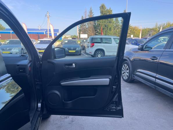 Nissan X-Trail II Рестайлинг с пробегом 2012 года, цена 1 350 000 рублей, 180920 км, внедорожник, Автокод Объявления