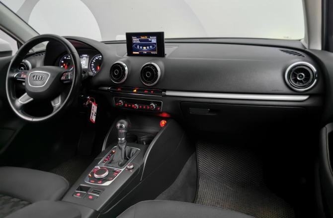 Audi A3 III (8V) с пробегом 2014 года, цена 1 219 000 рублей, 165550 км, седан, Автокод Объявления
