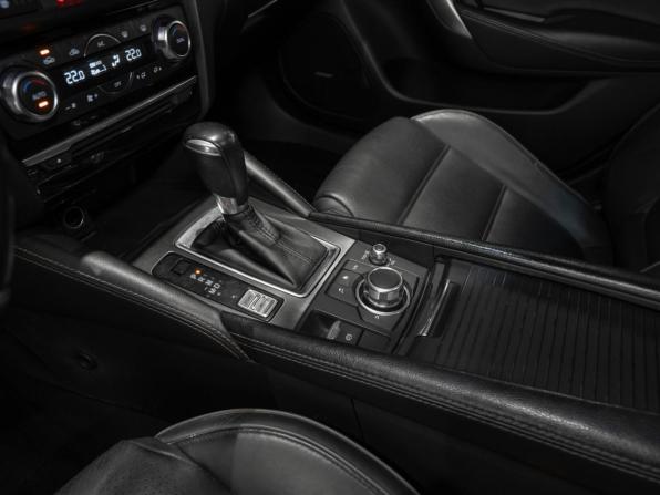 Mazda 6 III (GJ) Рестайлинг с пробегом 2017 года, цена 1 870 000 рублей, 162237 км, седан, Автокод Объявления