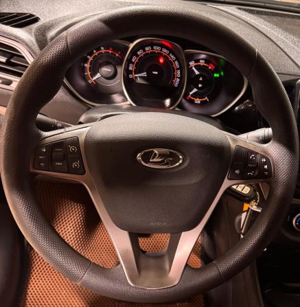Lada (ВАЗ) Vesta I с пробегом 2017 года, цена 721 000 рублей, 106000 км, седан, Автокод Объявления