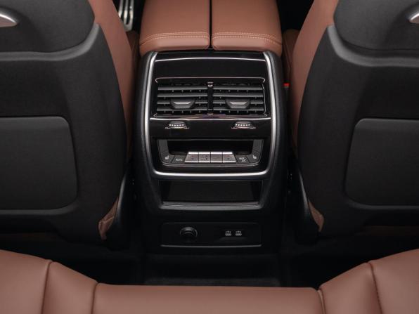 Новый BMW X7 I (G07) Рестайлинг 2026 года, цена 22 490 000 рублей, внедорожник, Автокод Объявления