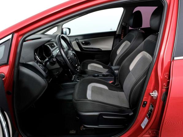 Kia Ceed II Рестайлинг с пробегом 2017 года, цена 1 288 000 рублей, 147190 км, хэтчбек, Автокод Объявления