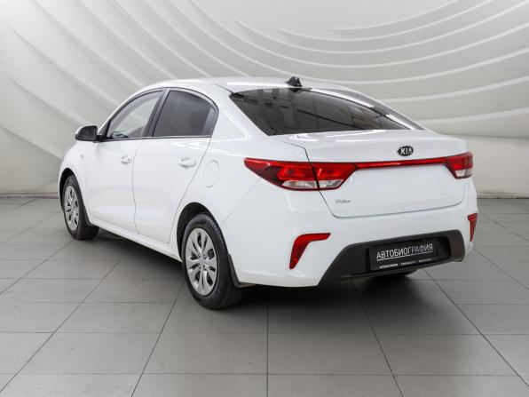 Kia Rio IV с пробегом 2017 года, цена 998 000 рублей, 140272 км, седан, Автокод Объявления