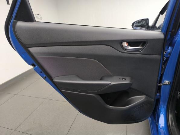 Hyundai Solaris II с пробегом 2018 года, цена 1 132 000 рублей, 206919 км, седан, Автокод Объявления