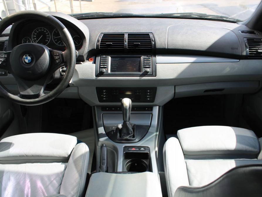 BMW X5 I (E53) Рестайлинг Москва  - изображение 10