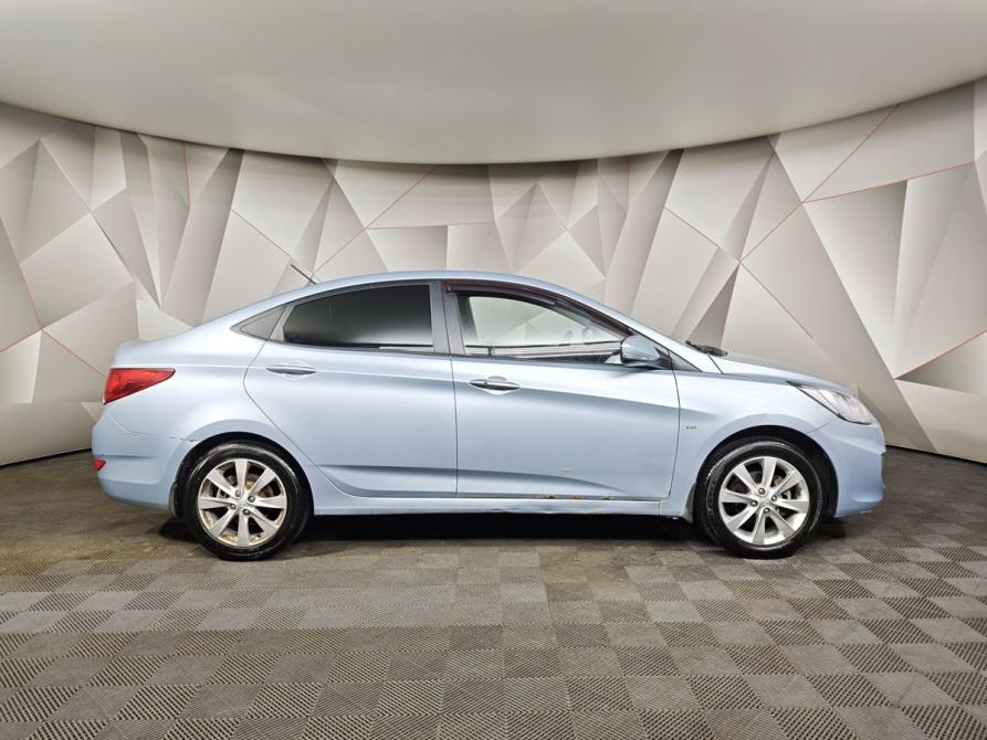 Hyundai Solaris I Москва  - изображение 6