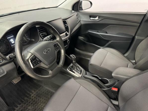 Hyundai Solaris II Рестайлинг с пробегом 2022 года, цена 1 600 000 рублей, 76000 км, седан, Автокод Объявления