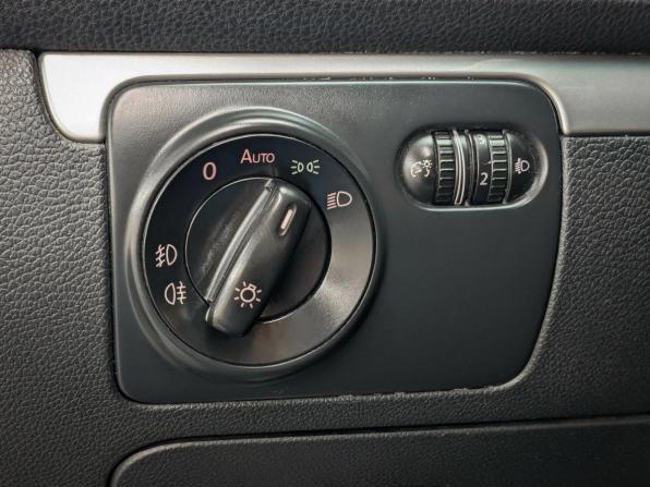 Volkswagen Jetta V с пробегом 2010 года, цена 449 900 рублей, 328000 км, седан, Автокод Объявления