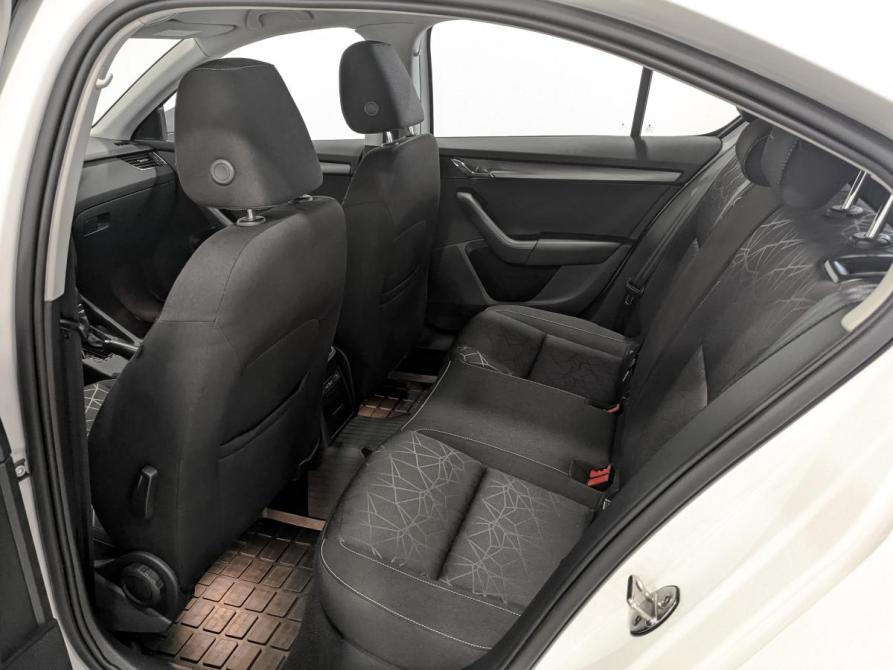 Skoda Octavia III (A7) Рестайлинг Москва  - изображение 18