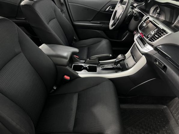 Honda Accord IX с пробегом 2013 года, цена 1 399 000 рублей, 341000 км, седан, Автокод Объявления