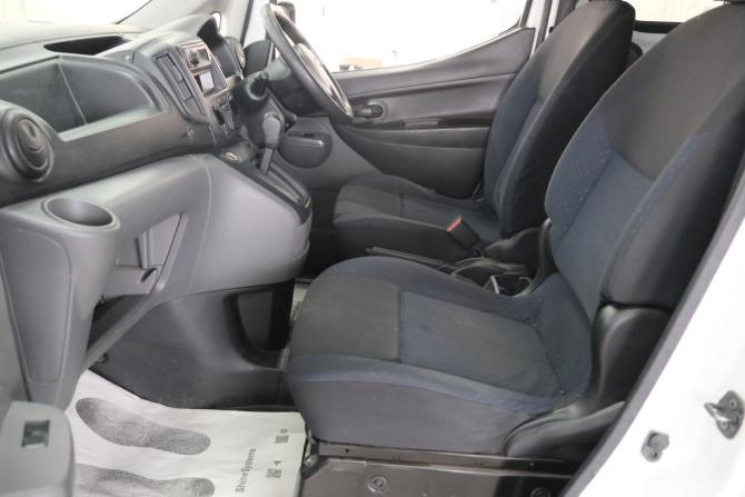 Nissan NV200 с пробегом 2011 года, цена 799 000 рублей, 260000 км, минивэн, Автокод Объявления
