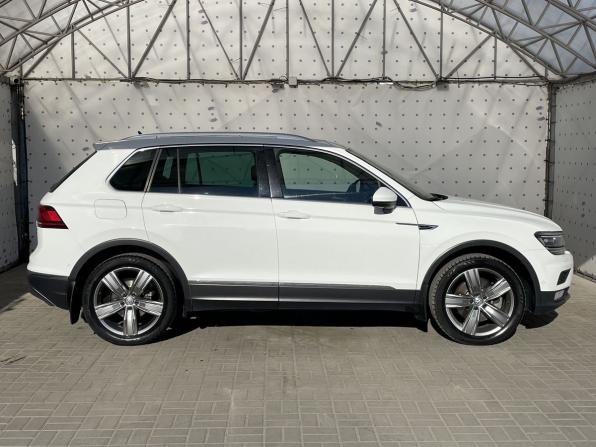 Volkswagen Tiguan II с пробегом 2017 года, цена 2 370 000 рублей, 199736 км, внедорожник, Автокод Объявления