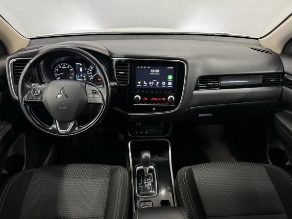 Mitsubishi Outlander III Рестайлинг 3 с пробегом 2021 года, цена 1 970 000 рублей, 207598 км, внедорожник, Автокод Объявления