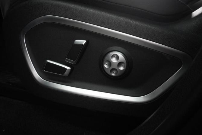 Geely Tugella I Рестайлинг с пробегом 2023 года, цена 4 240 000 рублей, 45 км, внедорожник, Автокод Объявления