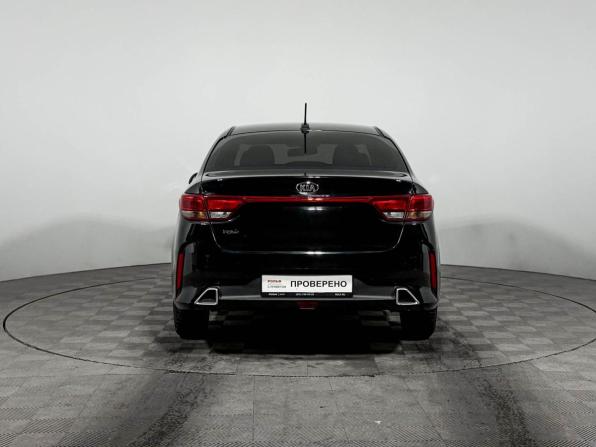 Kia Rio IV Рестайлинг с пробегом 2020 года, цена 1 375 600 рублей, 105776 км, седан, Автокод Объявления