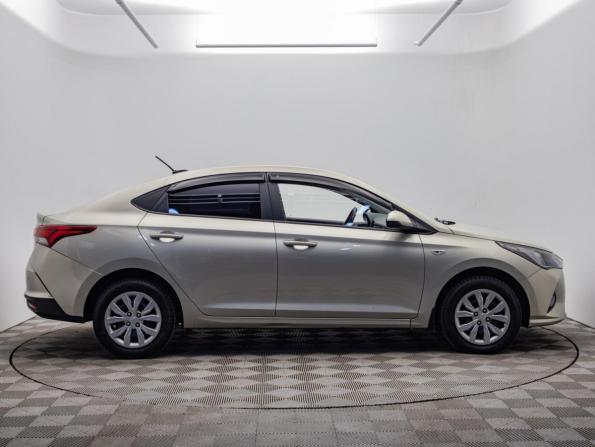 Hyundai Solaris II Рестайлинг с пробегом 2020 года, цена 1 495 000 рублей, 69535 км, седан, Автокод Объявления