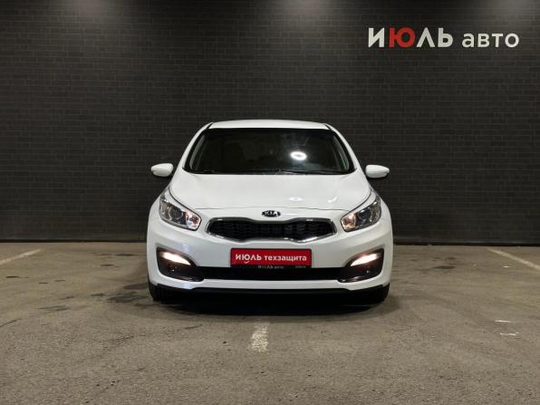 Kia Ceed II Рестайлинг с пробегом 2018 года, цена 1 495 000 рублей, 69556 км, хэтчбек, Автокод Объявления