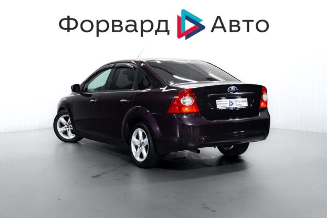Ford Focus II Рестайлинг с пробегом 2010 года, цена 449 000 рублей, 205000 км, седан, Автокод Объявления