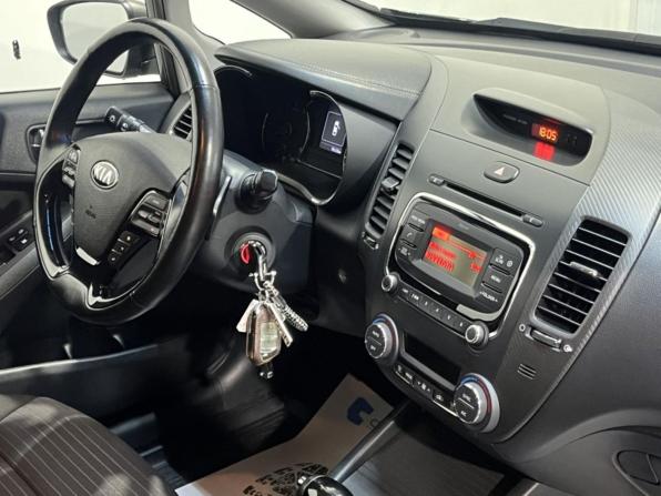 Kia Cerato III Рестайлинг (Classic) с пробегом 2019 года, цена 1 555 000 рублей, 76119 км, седан, Автокод Объявления