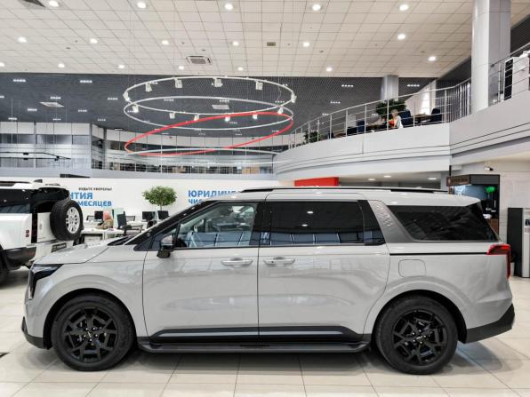 Kia Carnival IV Рестайлинг с пробегом 2025 года, цена 5 740 000 рублей, 33000 км, минивэн, Автокод Объявления