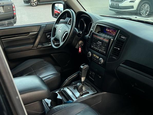 Mitsubishi Pajero IV с пробегом 2007 года, цена 1 619 000 рублей, 196327 км, внедорожник, Автокод Объявления