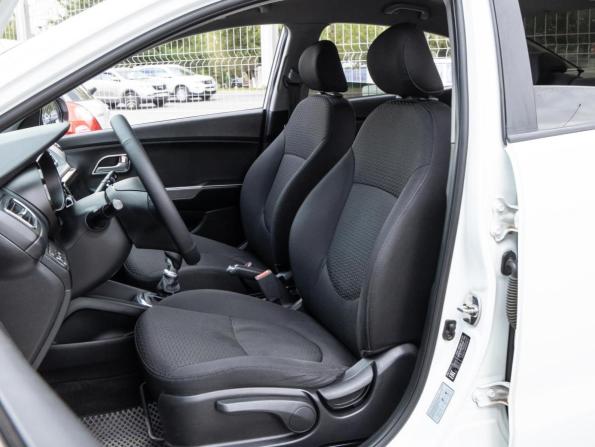 Kia Rio III Рестайлинг с пробегом 2016 года, цена 867 500 рублей, 121439 км, седан, Автокод Объявления