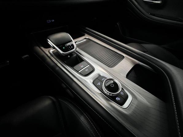 Chery Arrizo 8 с пробегом 2023 года, цена 2 070 000 рублей, 52418 км, седан, Автокод Объявления