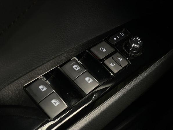 Toyota Camry VIII (XV70) с пробегом 2018 года, цена 2 717 000 рублей, 88814 км, седан, Автокод Объявления