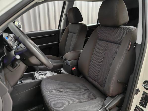 Hyundai Santa Fe II Рестайлинг с пробегом 2011 года, цена 1 319 000 рублей, 211000 км, внедорожник, Автокод Объявления