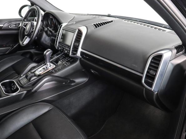 Porsche Cayenne II (958) с пробегом 2012 года, цена 3 297 000 рублей, 65701 км, внедорожник, Автокод Объявления
