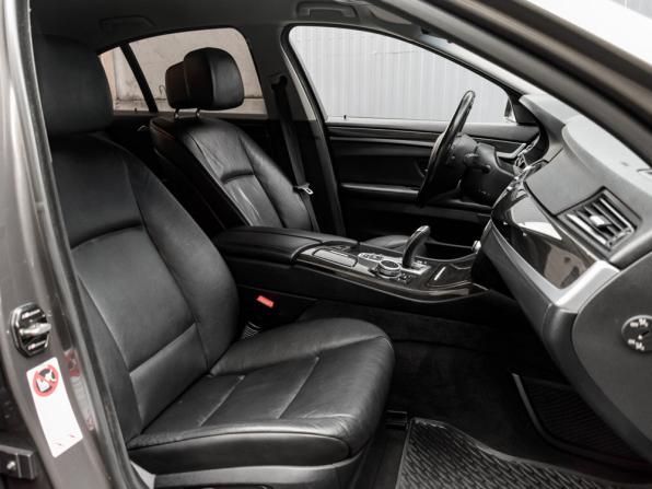 BMW 5 серии VI (F10/F11/F07) с пробегом 2011 года, цена 1 795 000 рублей, 259560 км, седан, Автокод Объявления