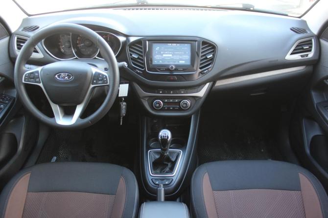 Lada (ВАЗ) Vesta I с пробегом 2018 года, цена 997 000 рублей, 79790 км, седан, Автокод Объявления