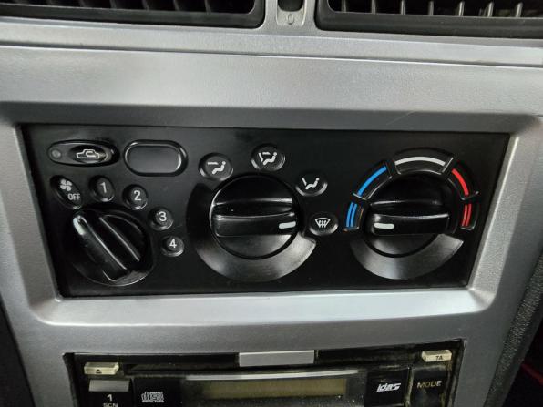 Daewoo Nexia I Рестайлинг с пробегом 2011 года, цена 299 000 рублей, 152000 км, седан, Автокод Объявления