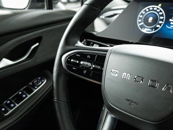 Omoda C5 I Рестайлинг с пробегом 2024 года, цена 1 899 700 рублей, 19952 км, внедорожник, Автокод Объявления