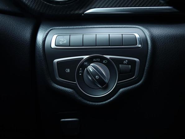 Mercedes-Benz V-Класс III (W447) Рестайлинг с пробегом 2020 года, цена 4 999 000 рублей, 166489 км, минивэн, Автокод Объявления