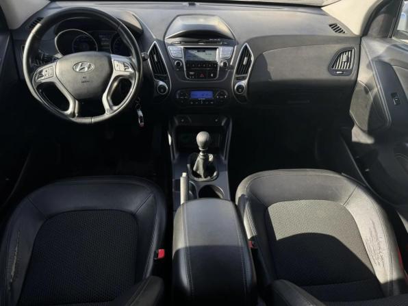 Hyundai ix35 I с пробегом 2011 года, цена 880 000 рублей, 180000 км, внедорожник, Автокод Объявления