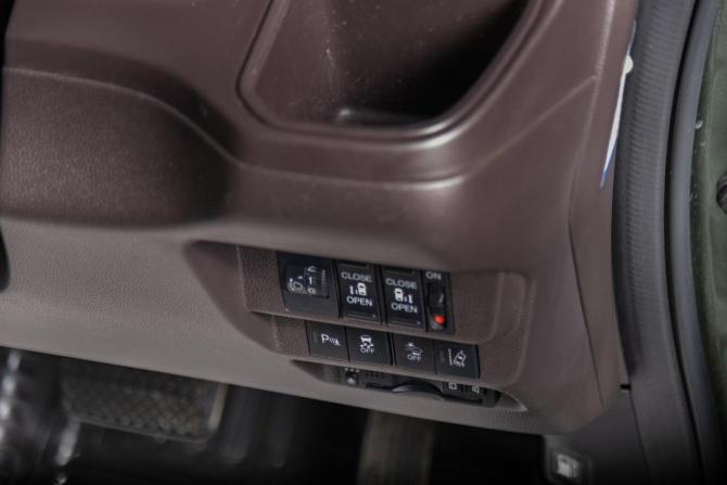 Honda Freed II Рестайлинг с пробегом 2020 года, цена 1 749 000 рублей, 58600 км, компактвэн, Автокод Объявления