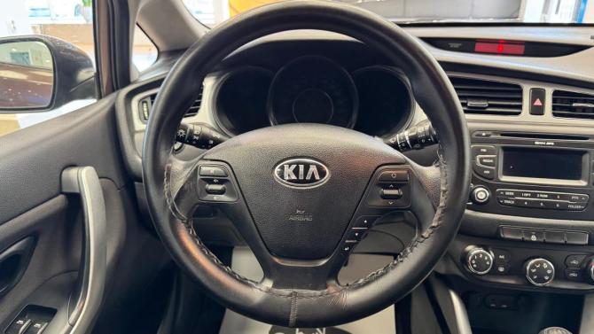 Kia Ceed II с пробегом 2013 года, цена 960 000 рублей, 97953 км, хэтчбек, Автокод Объявления