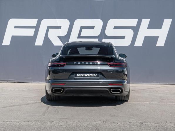Porsche Panamera II с пробегом 2017 года, цена 5 730 000 рублей, 110487 км, лифтбек, Автокод Объявления