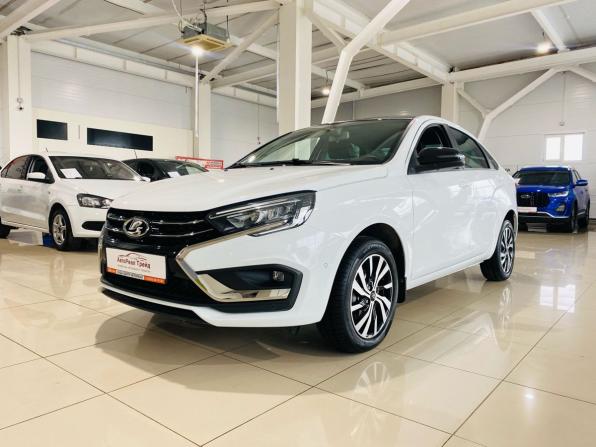 Lada (ВАЗ) Vesta I Рестайлинг (NG) с пробегом 2025 года, цена 1 800 000 рублей, 3963 км, седан, Автокод Объявления