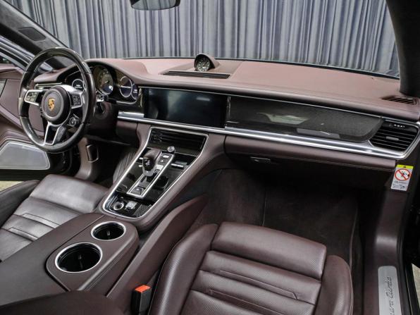 Porsche Panamera II с пробегом 2017 года, цена 6 200 000 рублей, 130276 км, лифтбек, Автокод Объявления