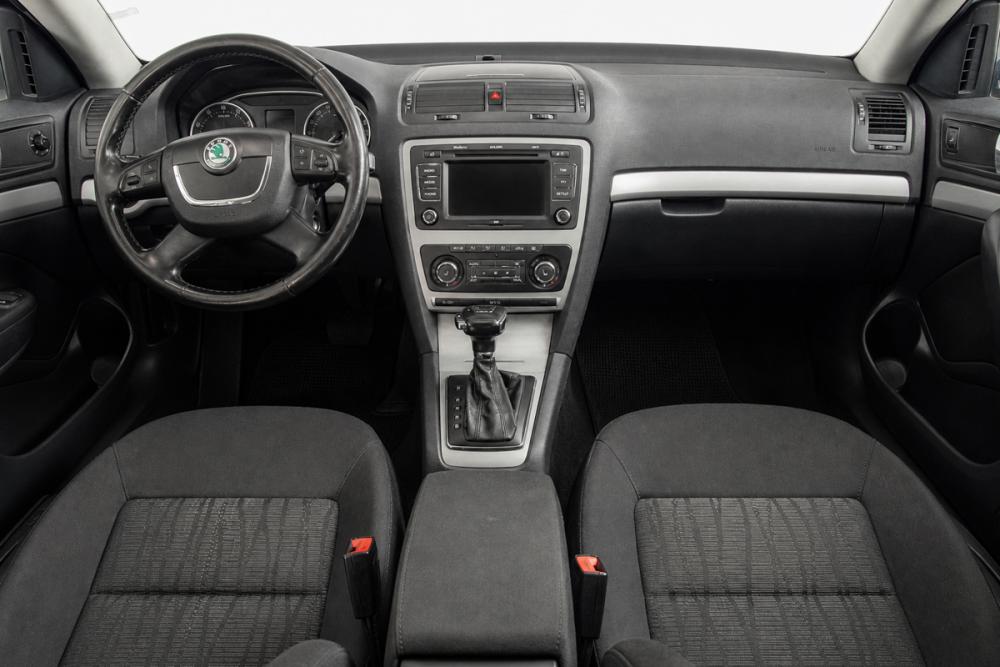 Skoda Octavia II (A5) Рестайлинг Челябинск  - изображение 8