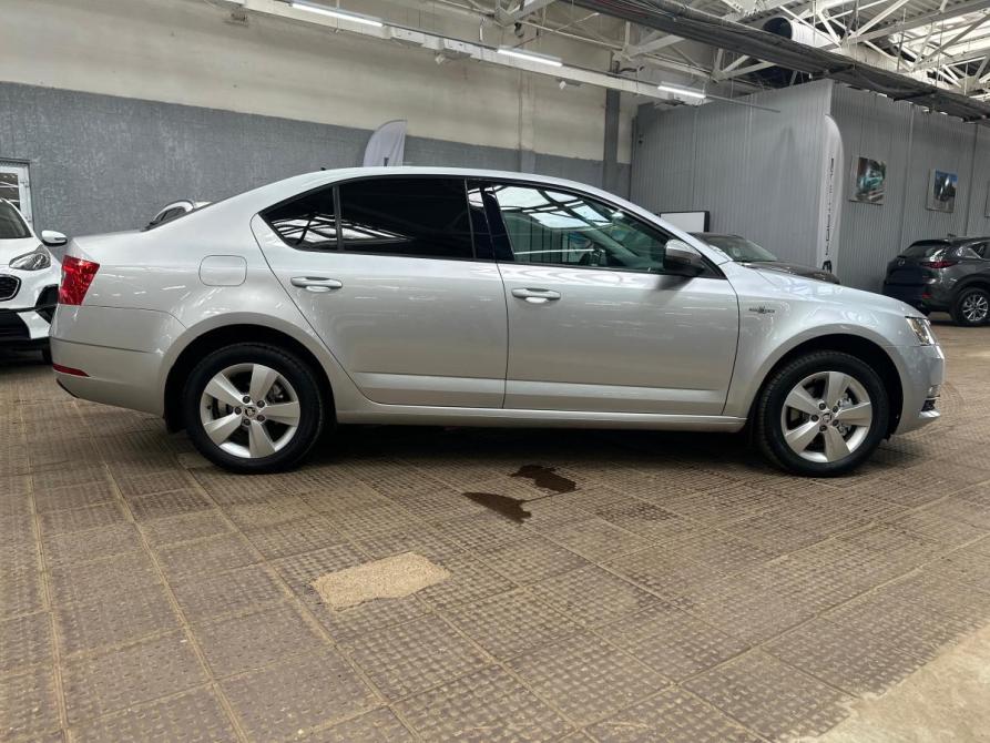 Skoda Octavia III (A7) Рестайлинг Набережные Челны  - изображение 5