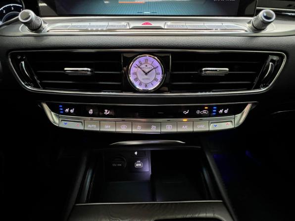 Kia K900 II с пробегом 2019 года, цена 3 750 000 рублей, 71015 км, седан, Автокод Объявления