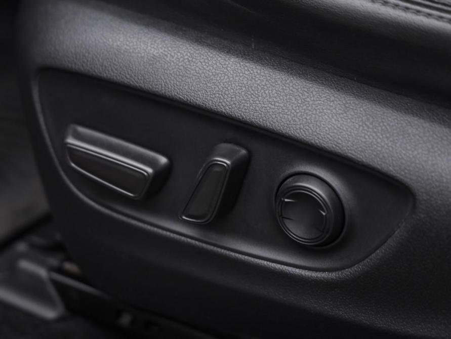 Toyota Land Cruiser 300 Series Санкт-Петербург  - изображение 30