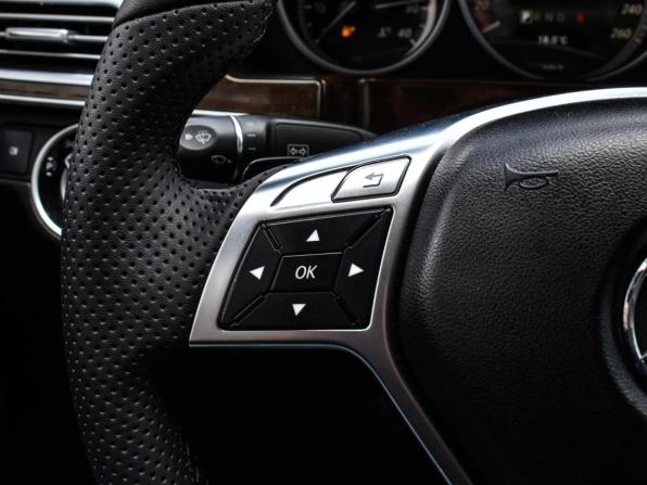 Mercedes-Benz E-Класс IV (W212 S212 C207) Рестайлинг с пробегом 2014 года, цена 1 690 000 рублей, 211428 км, седан, Автокод Объявления