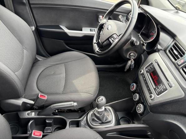 Kia Rio III Рестайлинг с пробегом 2016 года, цена 1 090 000 рублей, 156455 км, седан, Автокод Объявления