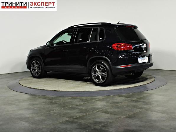 Volkswagen Tiguan I Рестайлинг с пробегом 2011 года, цена 967 000 рублей, 206826 км, внедорожник, Автокод Объявления