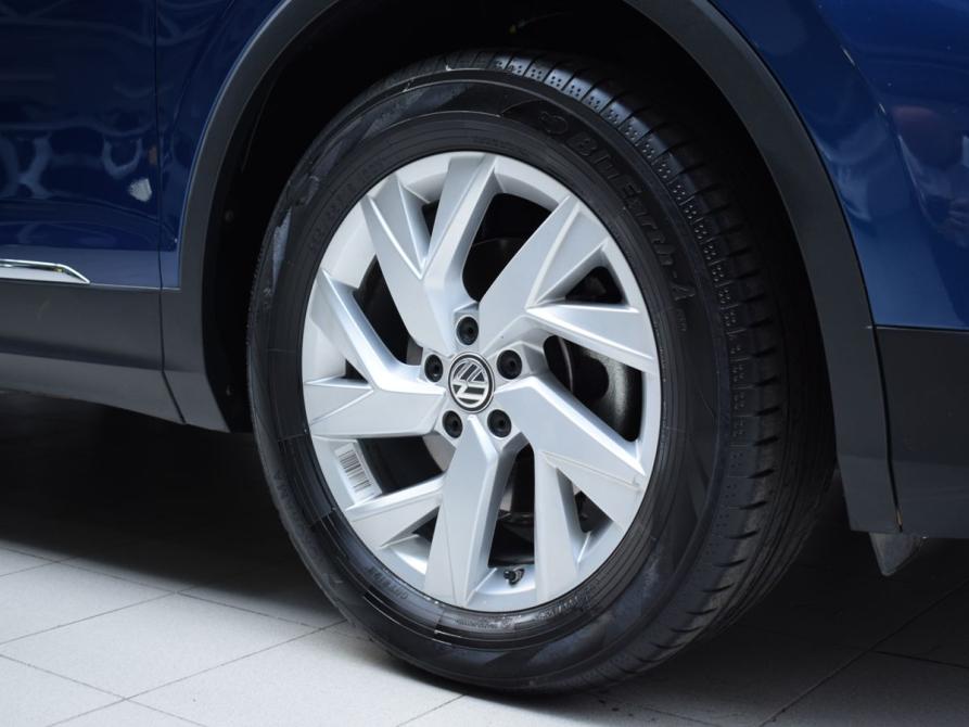 Volkswagen Tiguan II Рестайлинг Челябинск  - изображение 9